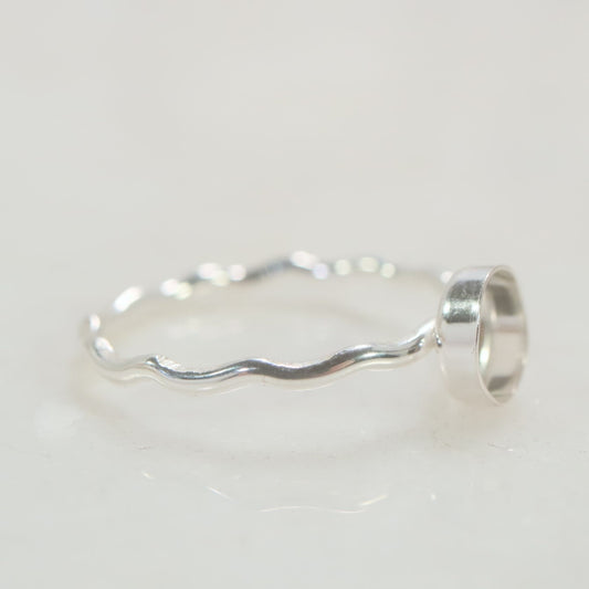 alternating bezel cup ring setting