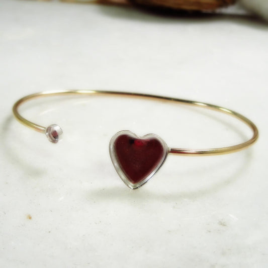 heart bezel cup bracelet 